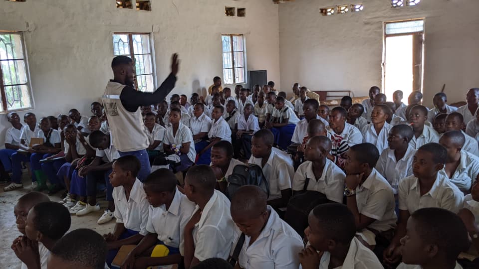 Idjwi: COSAWOH sème les graines d’une école sans violence